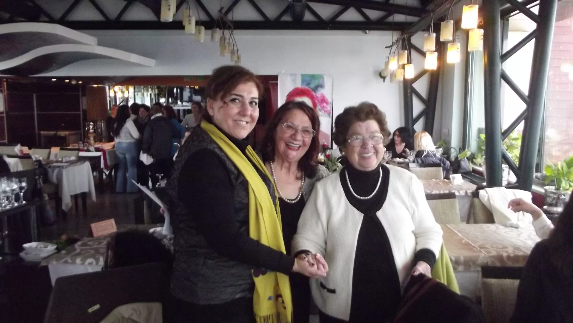 2014 ARALIK 6 ÇATI RESTORAN Kahvaltısı
